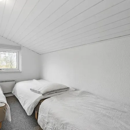 펜션 5 Bedroom In Blåvand