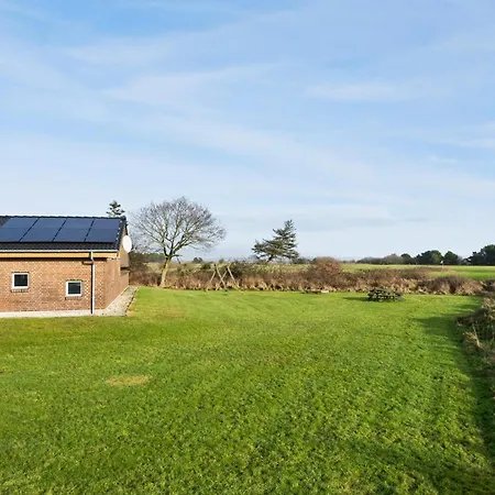 펜션 5 Bedroom In *